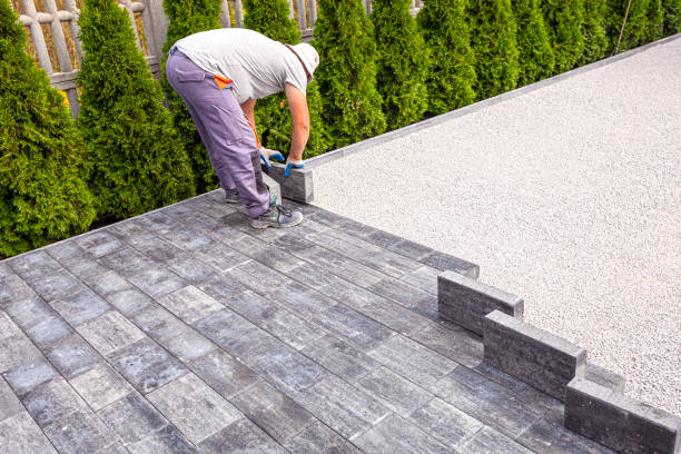 Best Driveway Resurfacing Pavers  in Maplewood, WA